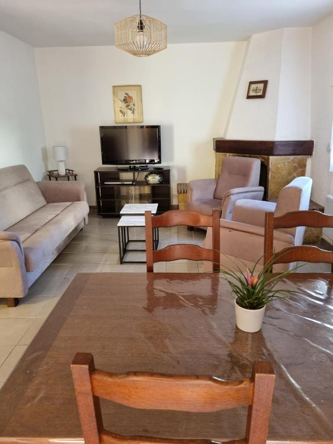 Location Vacances T4 Bas De Villa Toulon Bagian luar foto