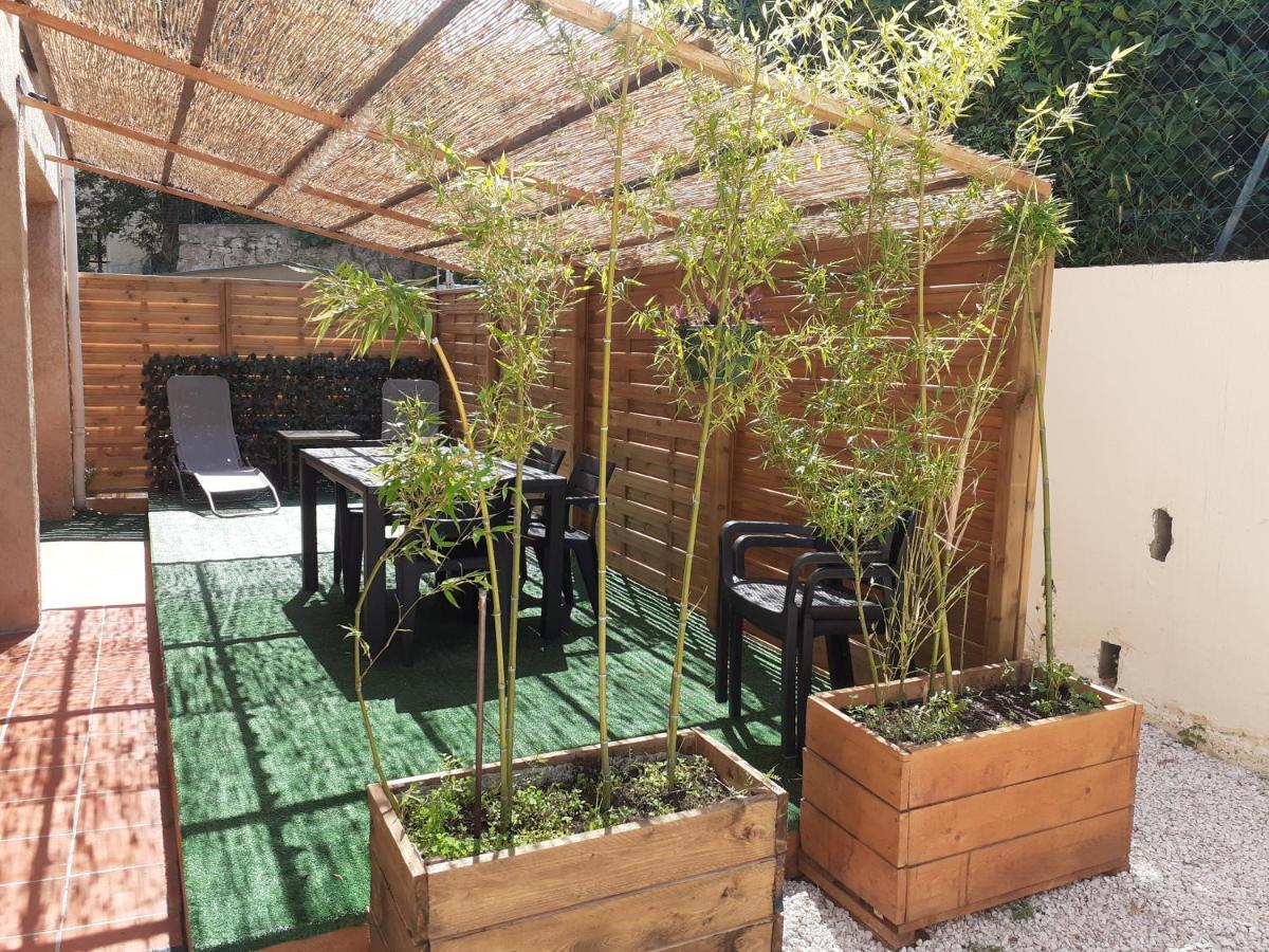 Location Vacances T4 Bas De Villa Toulon Bagian luar foto
